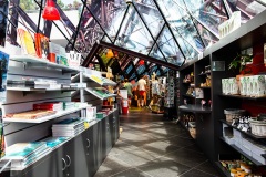 Boutique (crédit photo : Olivier LARDEUX)